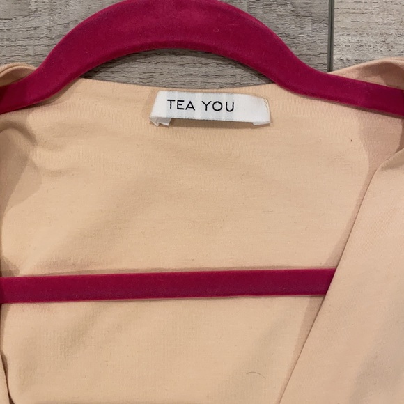 TEA YOU Wrap Top - Picture 2 of 2